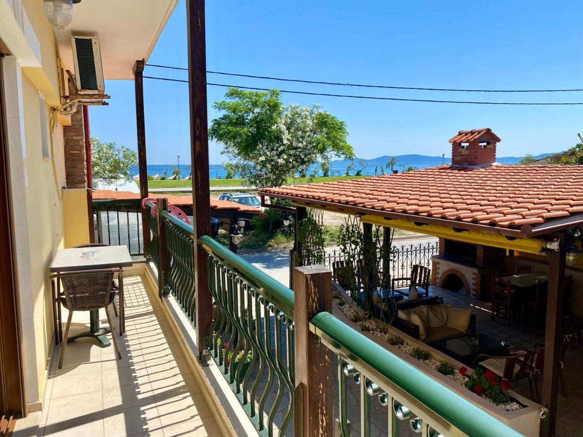 Hotel Alkionis Ierissos Exterior photo